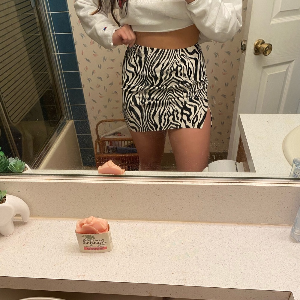 SOLD Zebra Mini Skirt 🦓🦋brand new